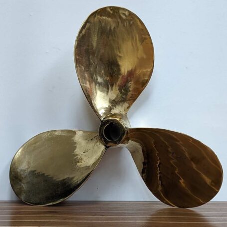 Large Brass Ship Propeller - 25 inch 01 Large Brass Ship Propeller - 25 inch