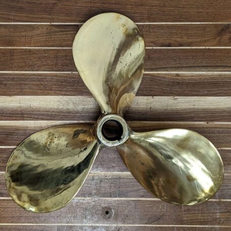 Large Brass Ship Propeller - 25 inch 03 Large Brass Ship Propeller - 25 inch 03