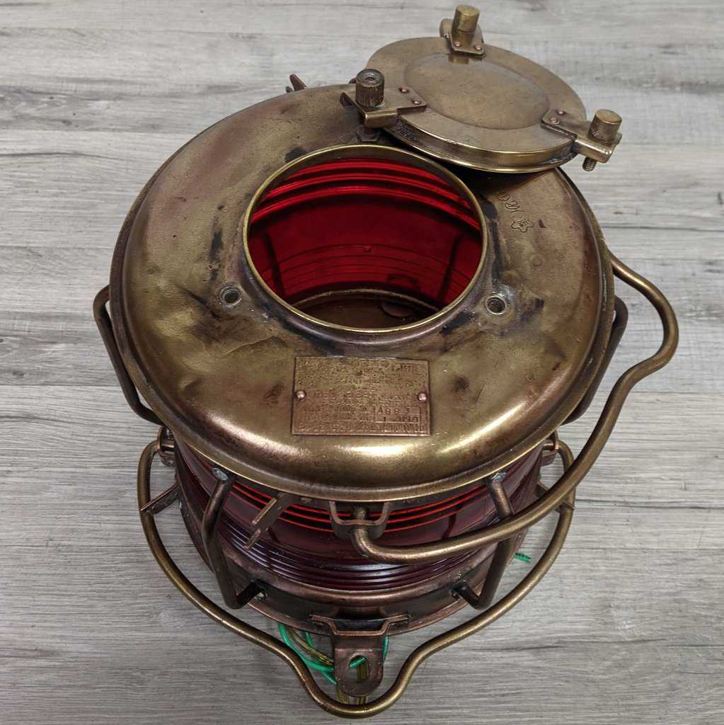 Red Nippon Sento Running Light - Big Ship Salvage Nautical
