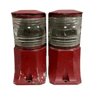 aluminum nautical deck light front glass detail