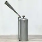 Ahlemann & Schlatter Metallwarenfabrik Bremen, Germany manually operated Foghorn