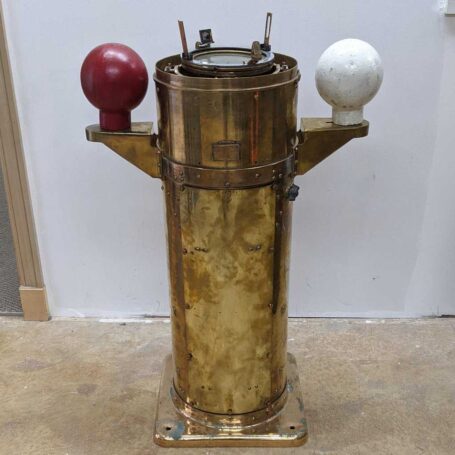 Brass Bordeaux Binnacle with Osaka Compass 05 Brass Bordeaux Binnacle with Osaka Compass 05