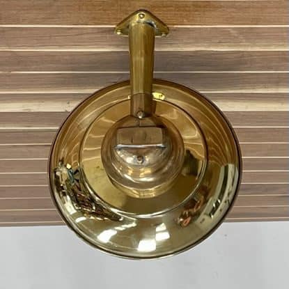 Cast Brass Wall Light With & And Brass Cover 5-23
