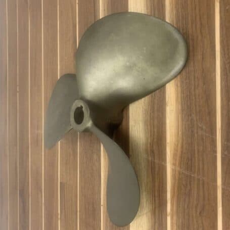 Vintage Solid Brass 13 Inch Boat Propeller Vintage Solid Brass 13 Inch Boat Propeller