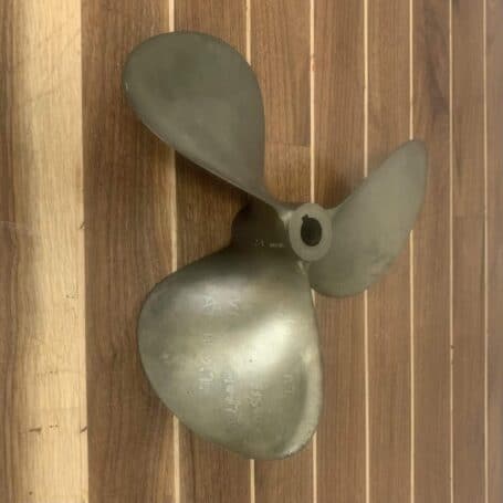 Vintage Solid Brass 13 Inch Boat Propeller Vintage Solid Brass 13 Inch Boat Propeller