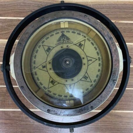 ITEM #P2-01 Cassens & Plath Magnetic Compass 10 Cassens & Plath Magnetic Compass