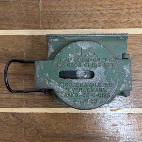 Vintage Stocker And Yale U.S. Magnetic Compass 02 closed with the inscription