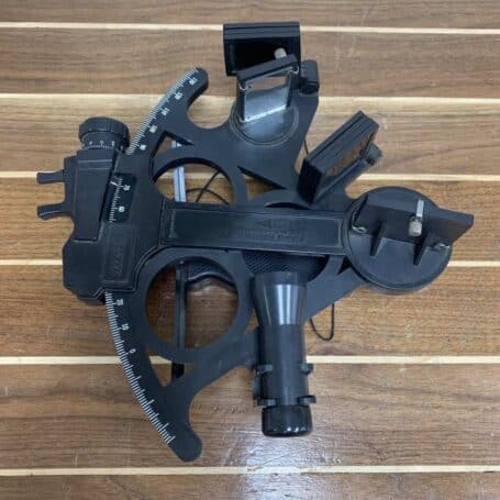 Vintage Davis Instruments Sextant 05 full photo