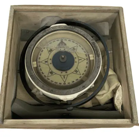 Cassens & Plath Magnetic Compass White Background