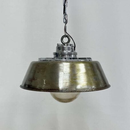 Hooded Chain Hung Industrial Aluminum Pendant Light (2) Hooded Chain Hung Industrial Aluminum Pendant Light
