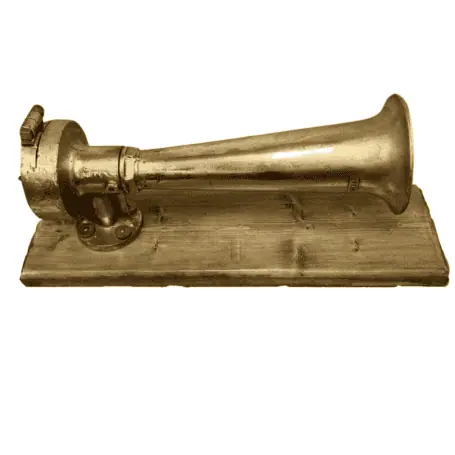 Vintage Brass Leslie Tyfon 125 Horn White Background 02