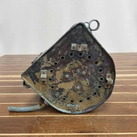 Vintage Steel Gas Lantern 09 bottom