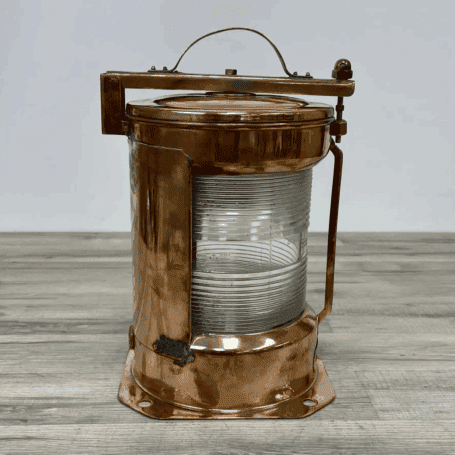 225 Degree Copper Clear Fresnel Lens Light (5) Copper Fresnel lens light – right angle with lid