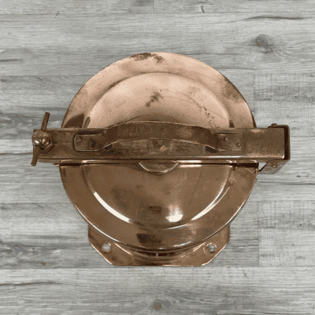 225 Degree Copper Clear Fresnel Lens Light (6) Copper Fresnel lens light – top view showing handle and thumbscrew