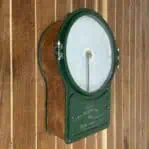 another photo of the thermometer