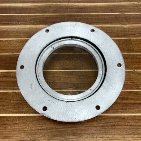 10.25 Aluminum Ship Porthole (4) Rear view highlighting the mounting surface and structure