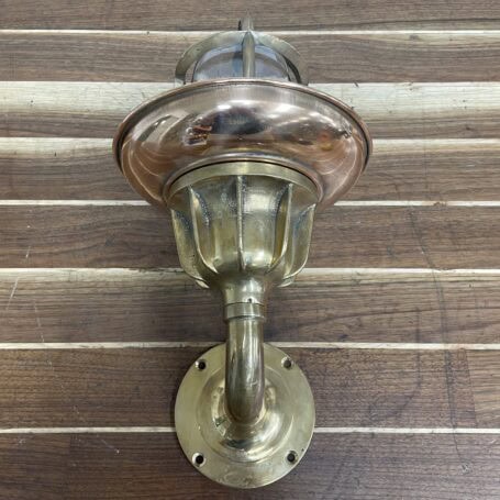Vintage Brass Gooseneck Wall Sconce - Copper Rain Cap (4) The distinct design on the Vintage Brass Gooseneck Wall Sconce - Copper Rain Cap