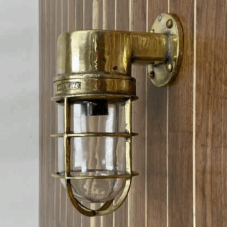 Solid Brass Dock Light (2) Side view: Side profile of solid brass dock light with classic shape.