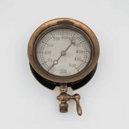 Antique Cleveland Steam Gauge Company Serial #9 Y 02