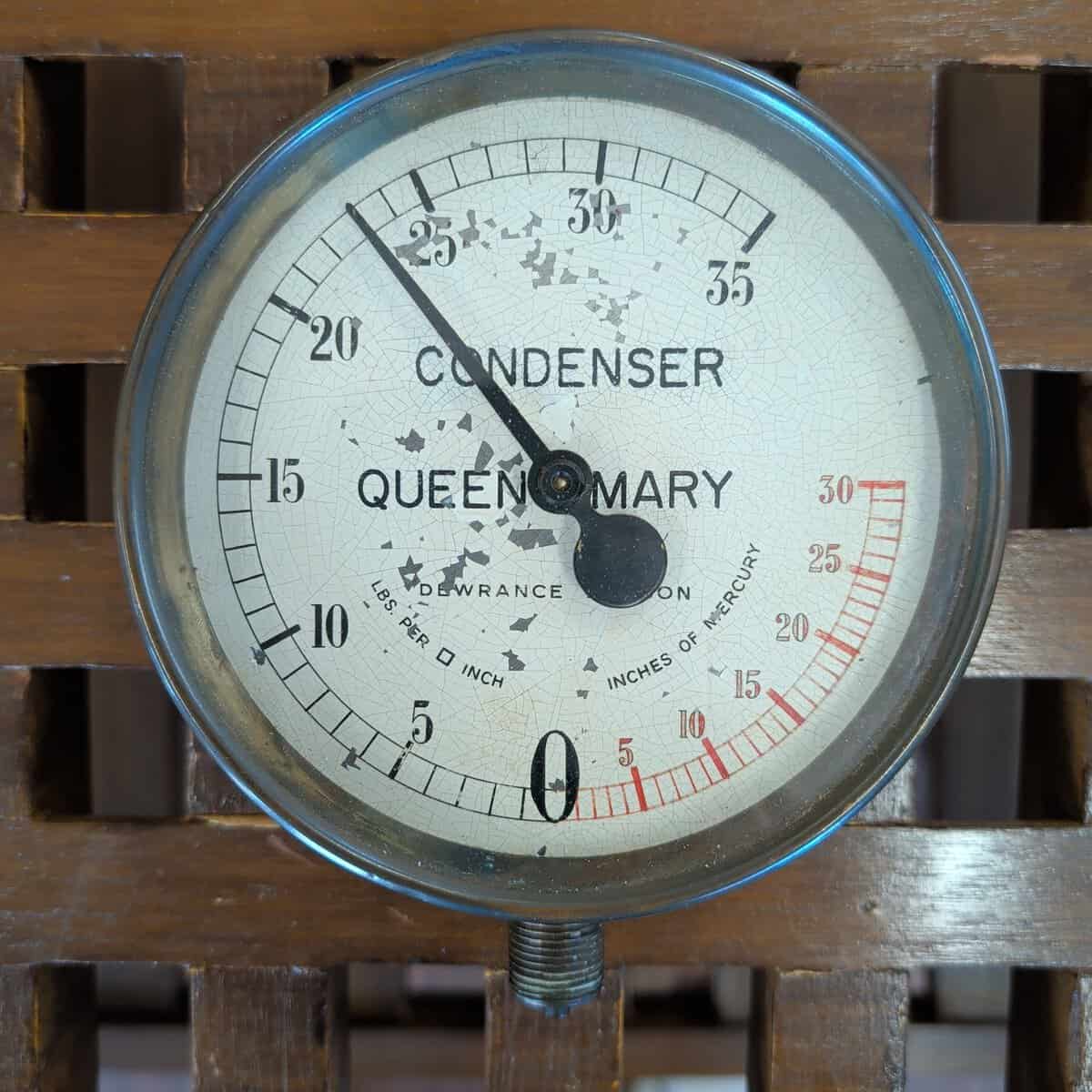 RMS Queen Mary Condenser Gauge Authentic Certificate from 1967 01 RMS Queen Mary Condenser Gauge Authentic Certificate from 1967 01